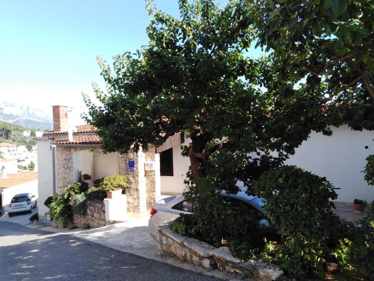 Apartman Ivan 2 Daire Brela Dış mekan fotoğraf